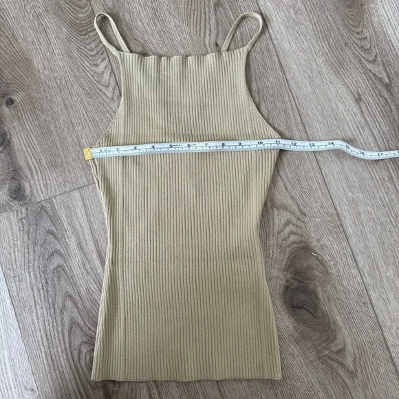 Zara Ribbed Knit Top Size Small NWOT - Picture 7 of 7